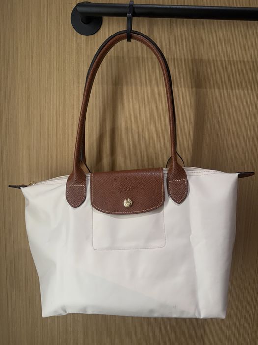 Longchamp чанта М