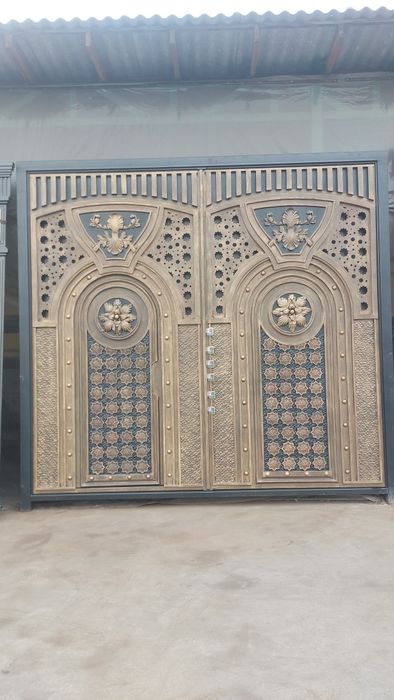 Darvoza sotladi baquvat