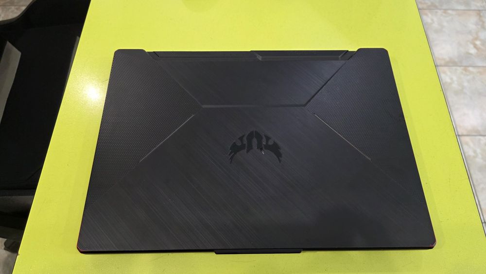 Ноутбук Aser Tuf Caming Core i5