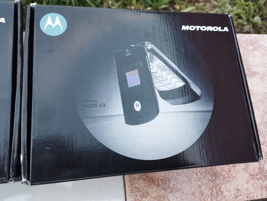 Motorola V3 ретрофоны