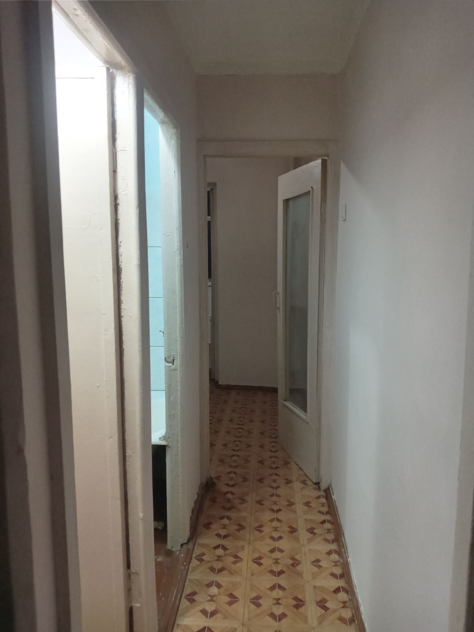 Срочно продам 2 комнатную квартира