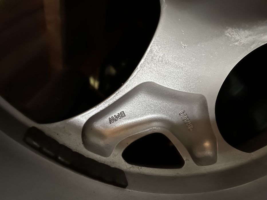 Vand jante x5,x6 e70,71 cu anvelope de iarna