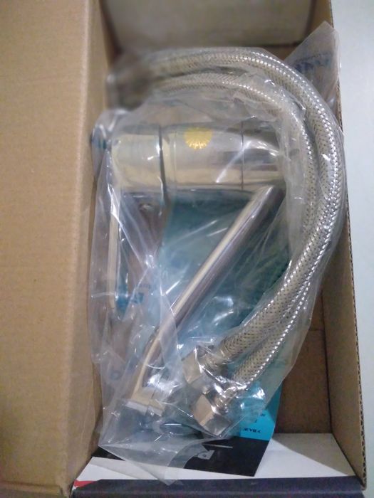 Смеситель для раковины