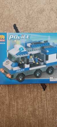 Продам конструктор полиция
