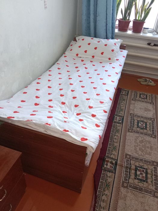 Односпальные кровати