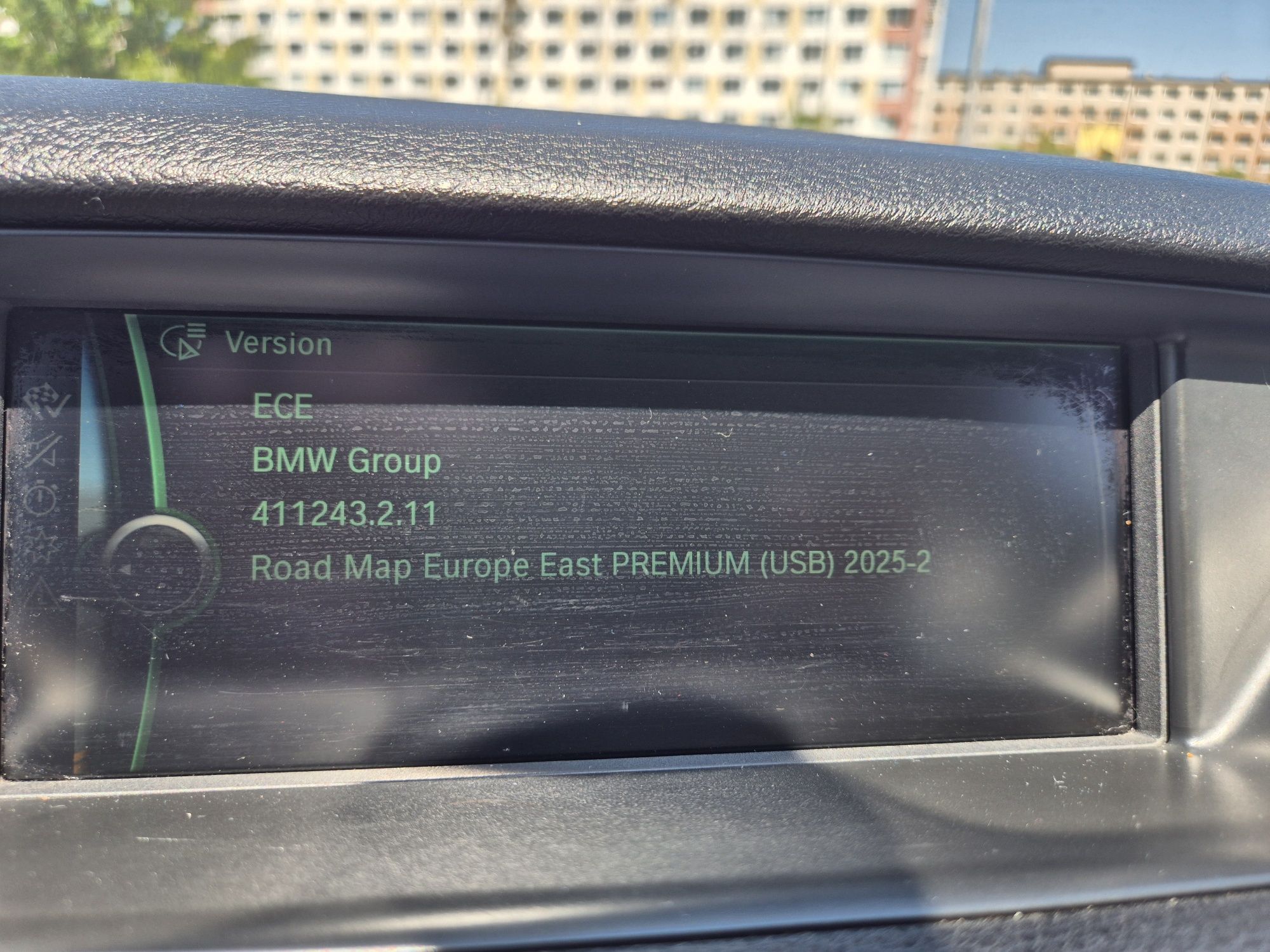 Актуализация на навигационни карти, монтаж на ANDROID и CarPlay модули
