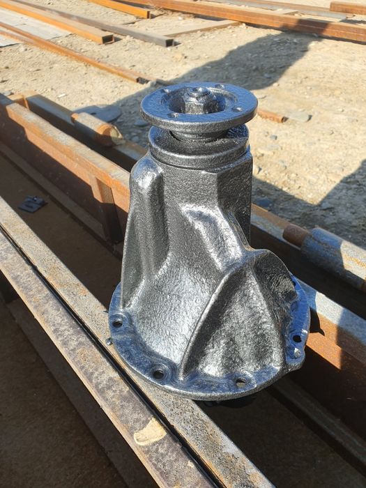 Zadni reduktr sotiladi holati idial avoz chiqarmaydi