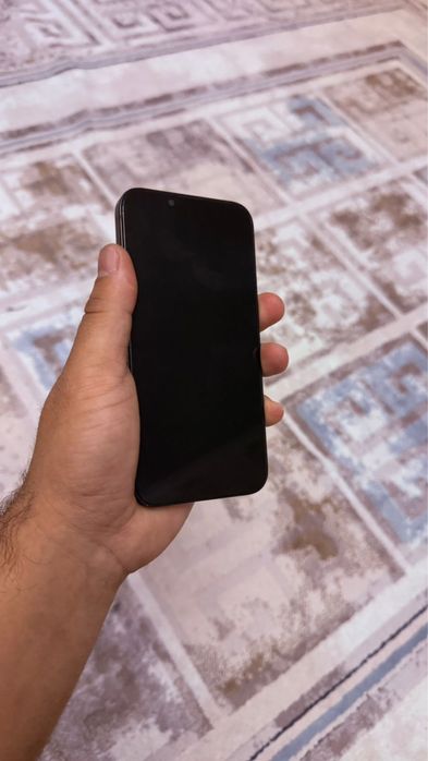 iPhone 13 память 128