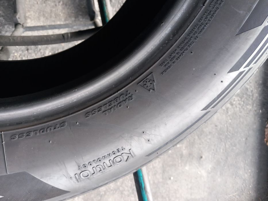 Hankook 215 70 r16 iarna