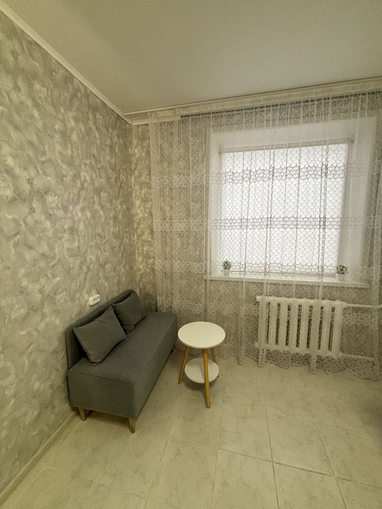 Продам 3-комнатную в 7 микрайоне, срочно