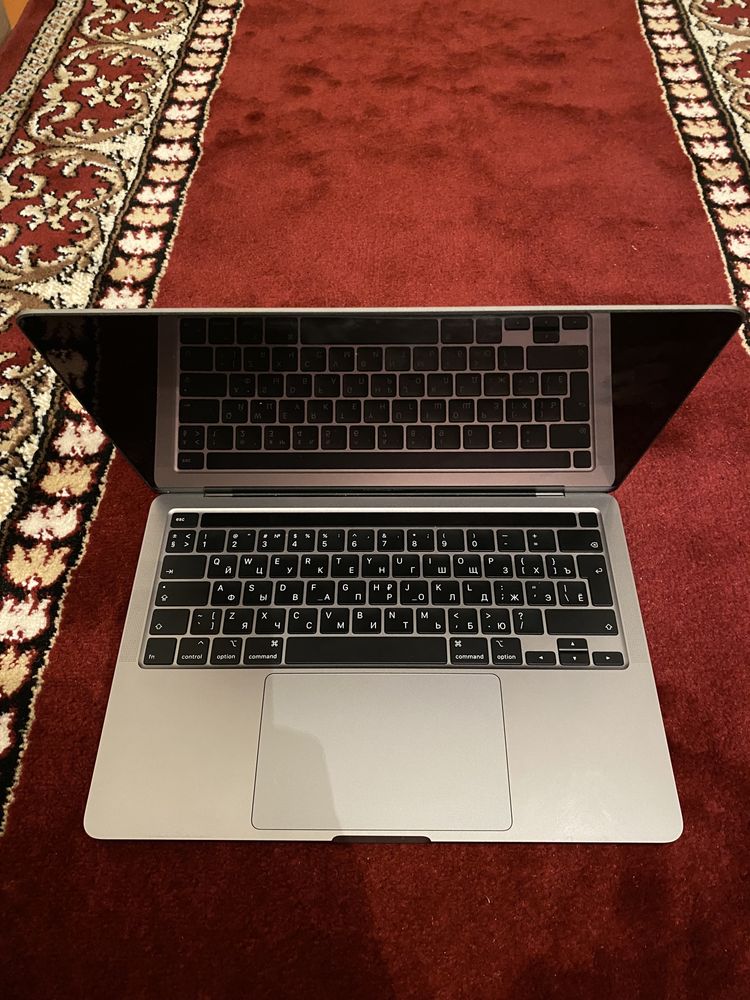 MacBook Pro 13’ 2020’ +Touch Bar