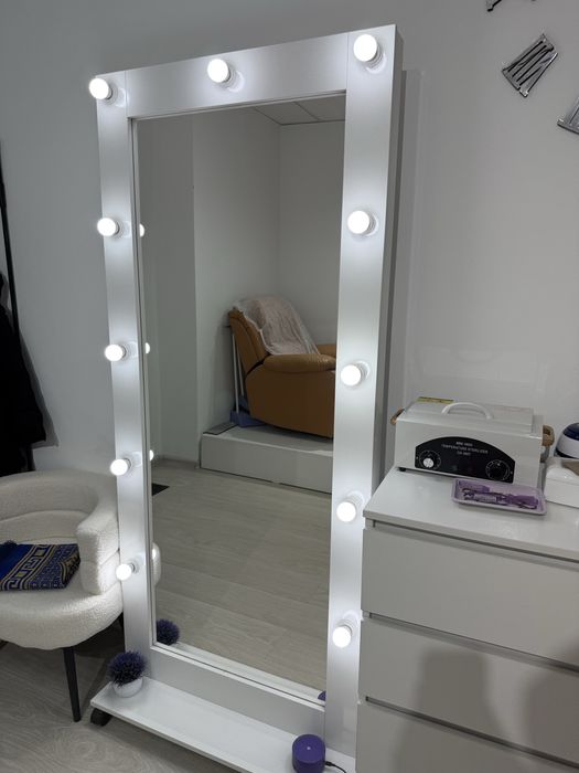 Зеркало с подцветкой качественный 80/190