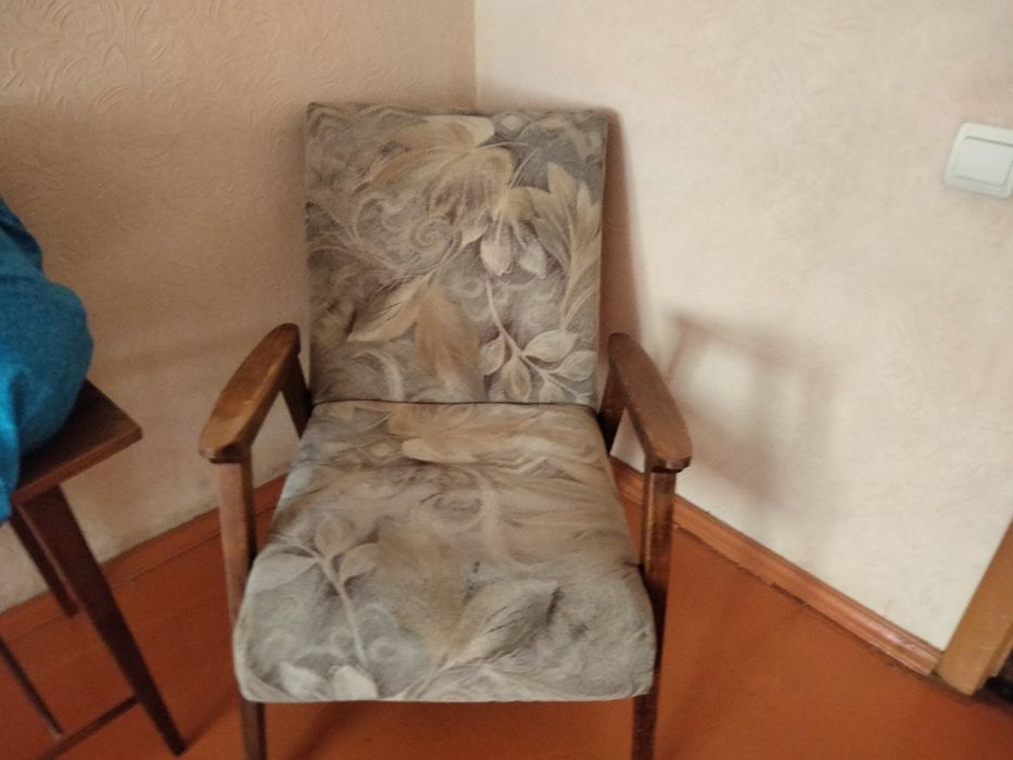 Кресло 2 щт  10тыс