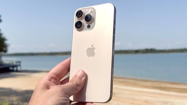 iPhone 16 pro max