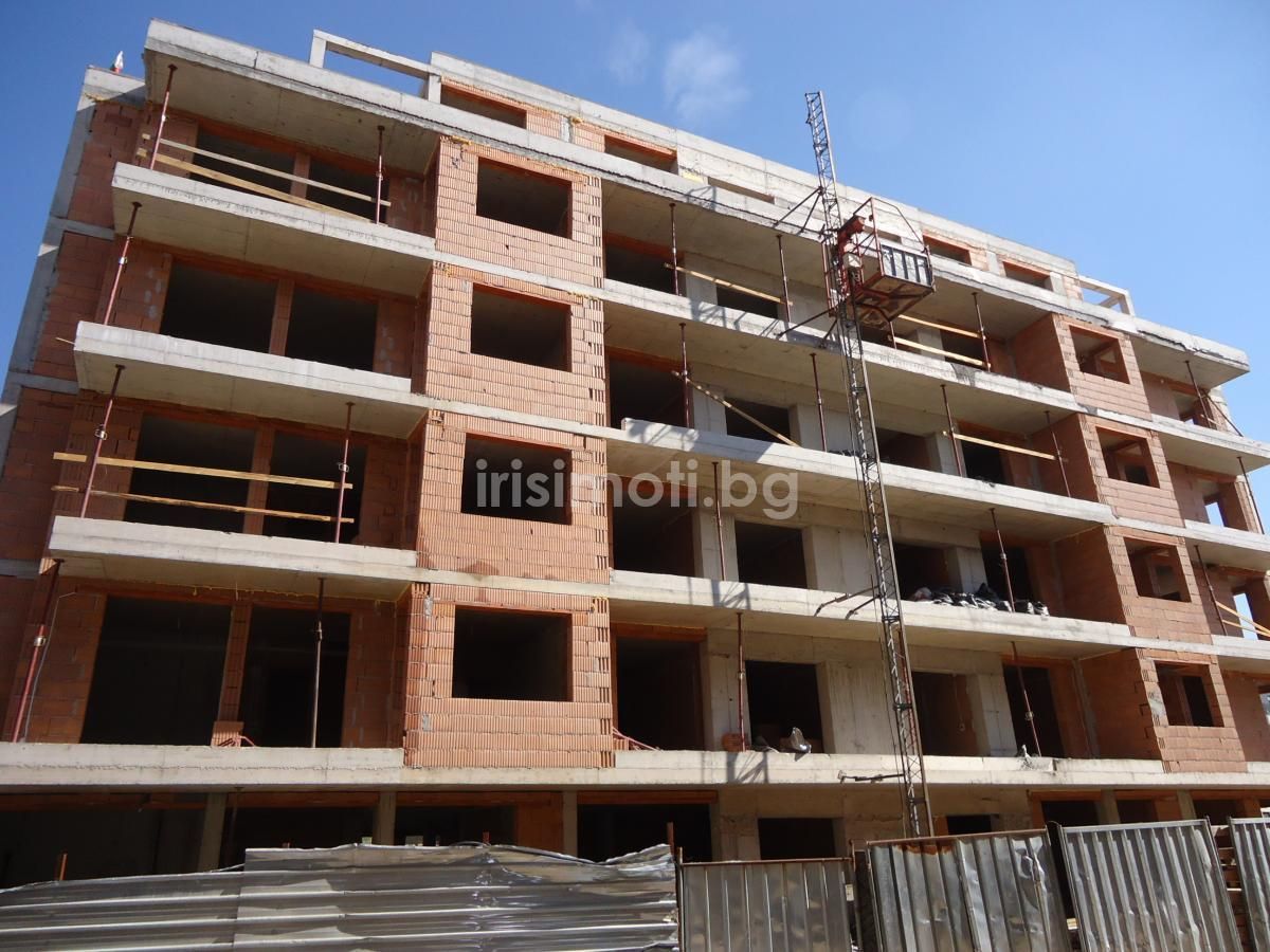 Продава се Тристаен апартамент в София, Малинова долина - 74 кв.м за 1791 €/кв.м - Снимка #3