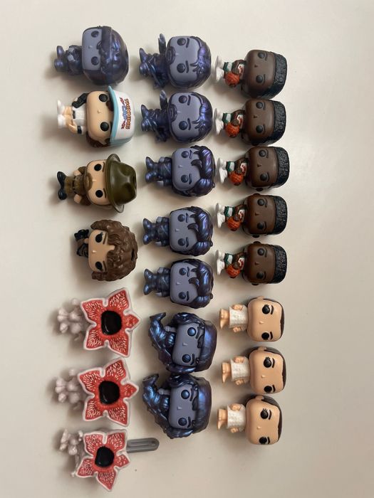 Обмениваю фигурки Stranger things  Kinder Joy