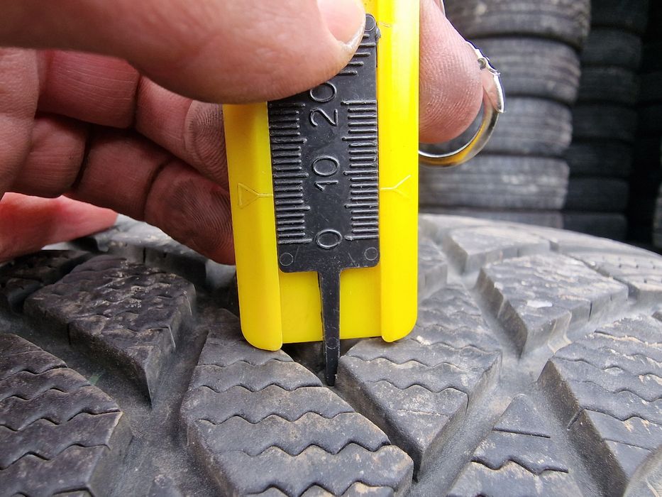 Anvelope 255/50R19 marca Bridgestone, M+S,DOT 2024,7 mm