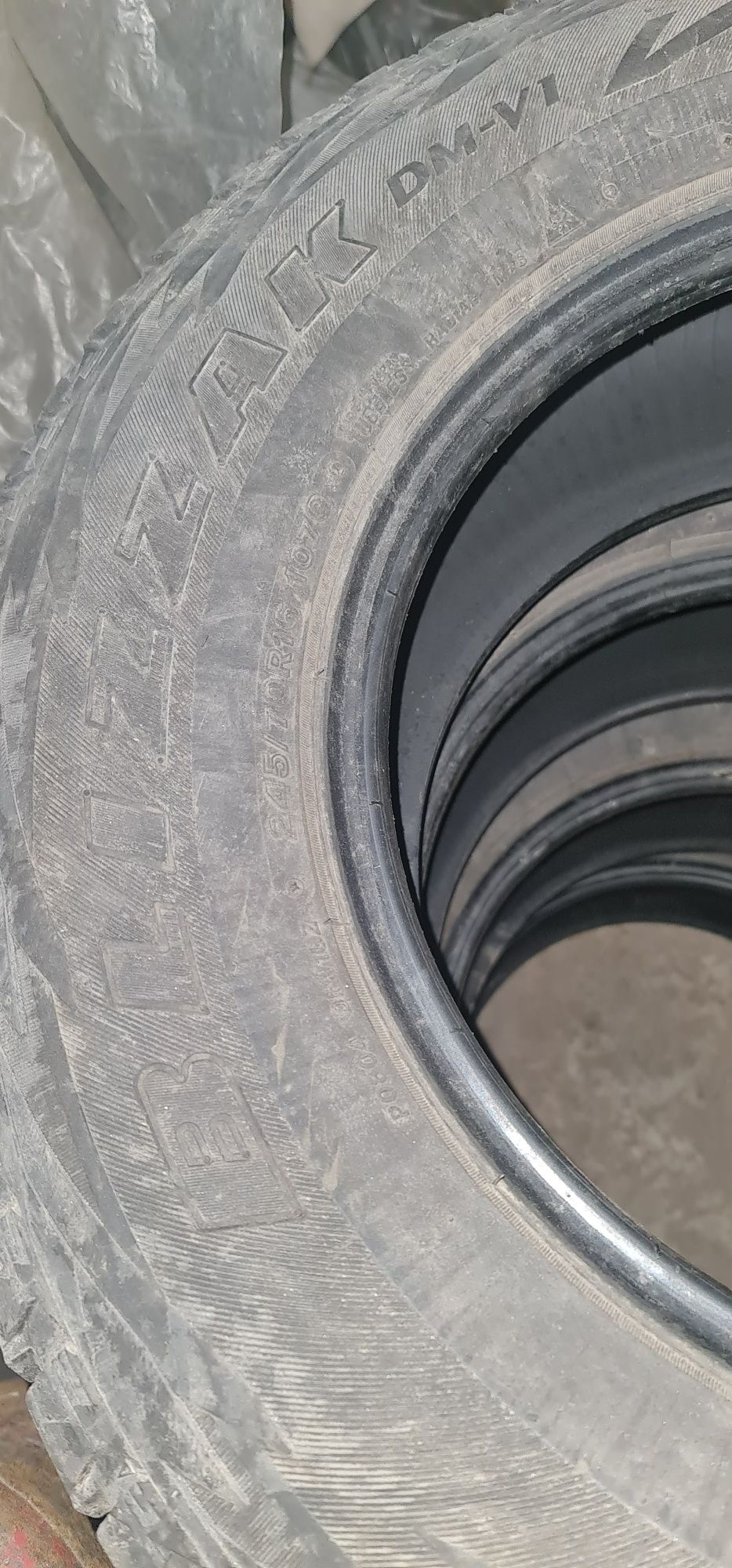 Шины комплект 245/70R16