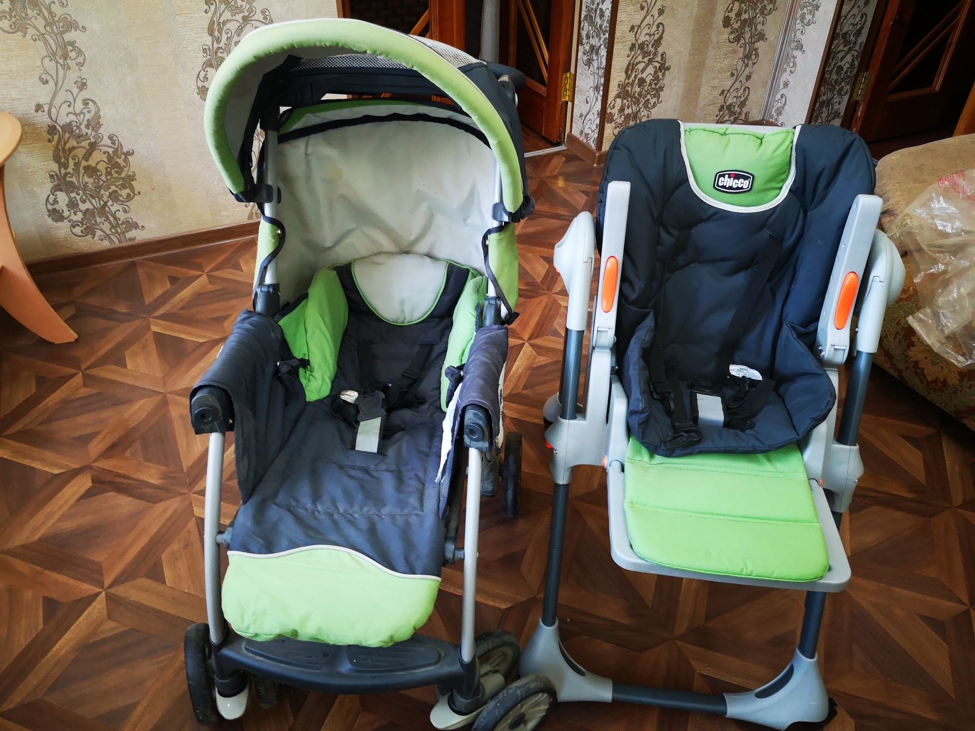 Детская коляска chicco.