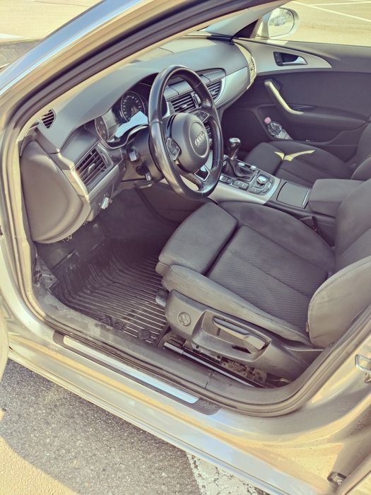 Vând Audi A6 2014
