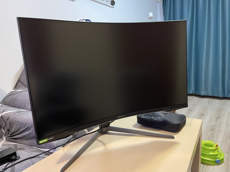 Monitor Gaming curbat QLED VA SAMSUNG LC32G75TQSRXEN, 32 inch,240Hz