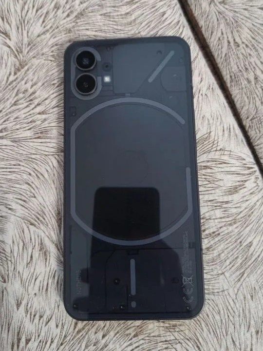 Nothing phone 1 xotira 256/8