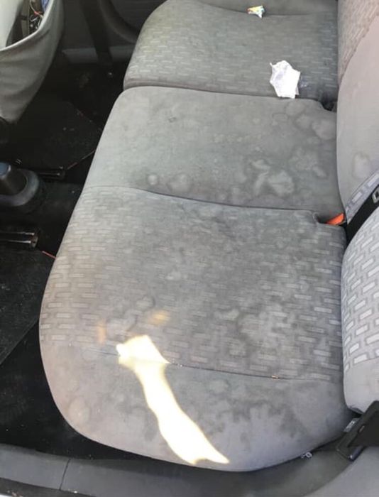 Curățare tapițerie textil și piele