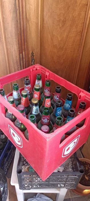 Naveta cu sticle bere Csiki Sor