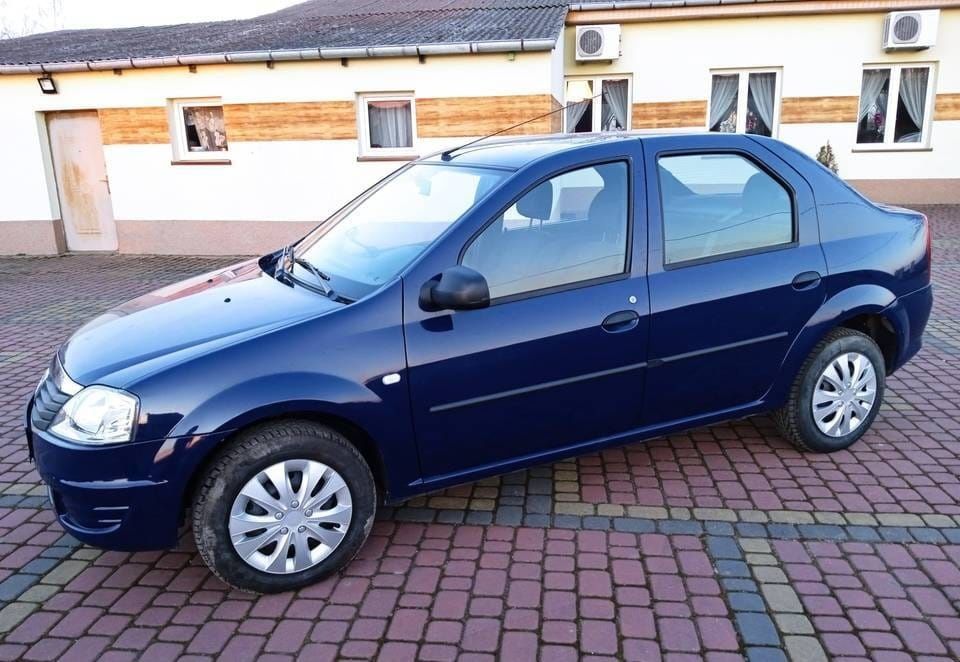 Inchiriez Mașină uz Personal sau livarari glovo bolt food bringo uber