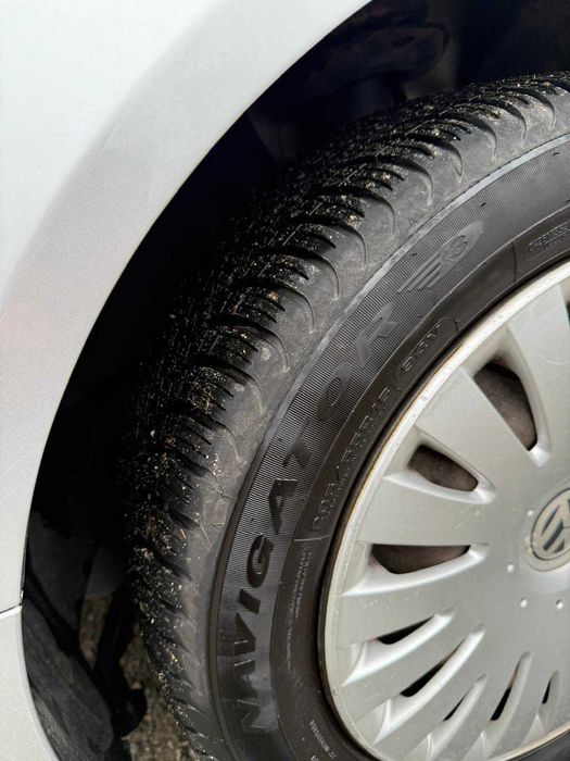 Volkswagen Passat – 1.6 FSI, 115 CP