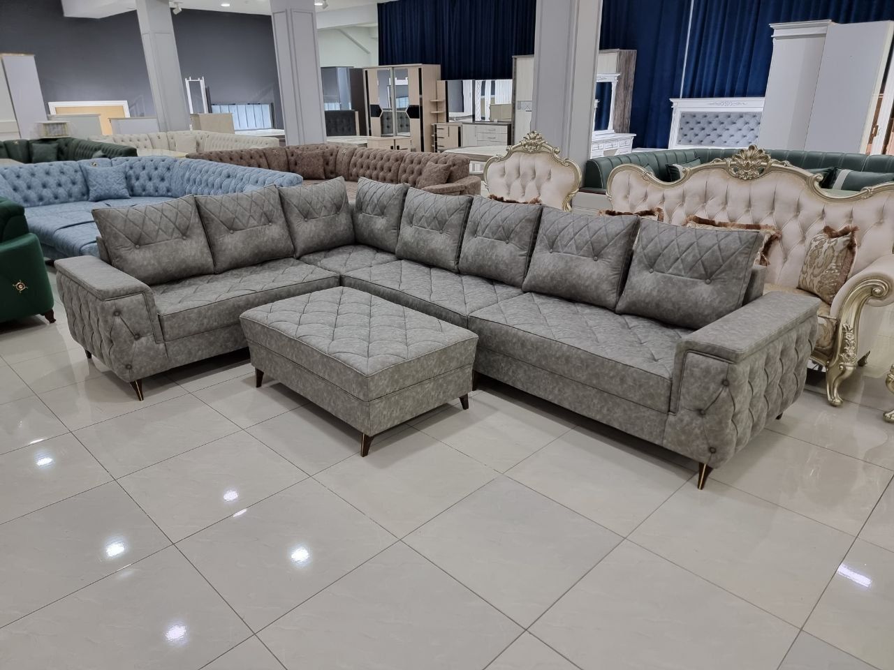 Мебель на заказ дивануголок для гостиной