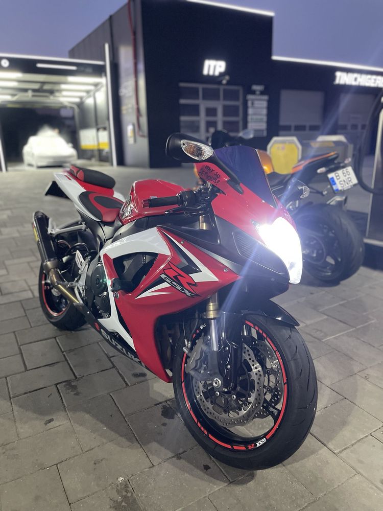 Vand GSXR 600 K7