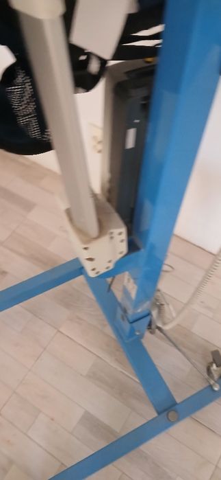 Macara elevator medical Vassilli
