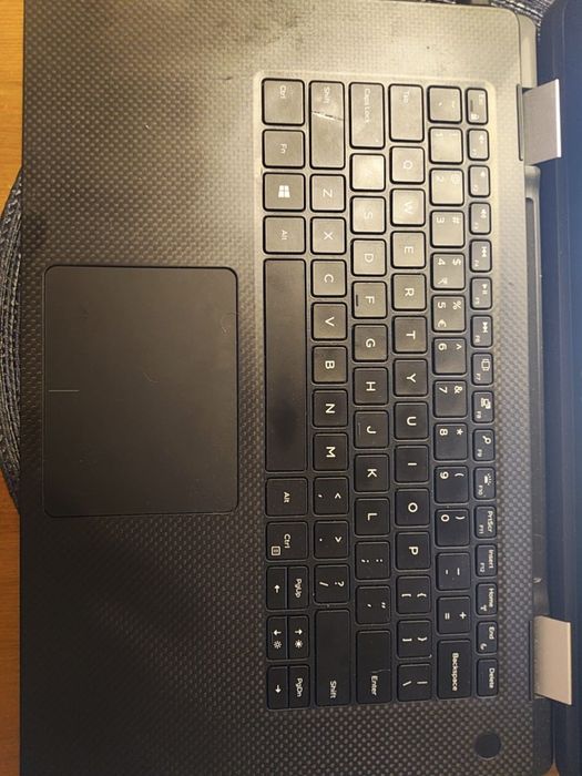 Dell XPS 15 9575