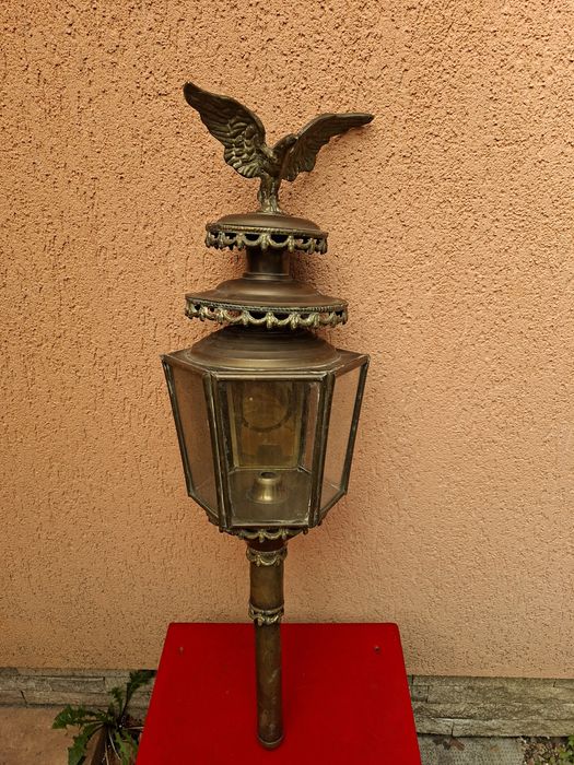 Felinar vechi,alamă
