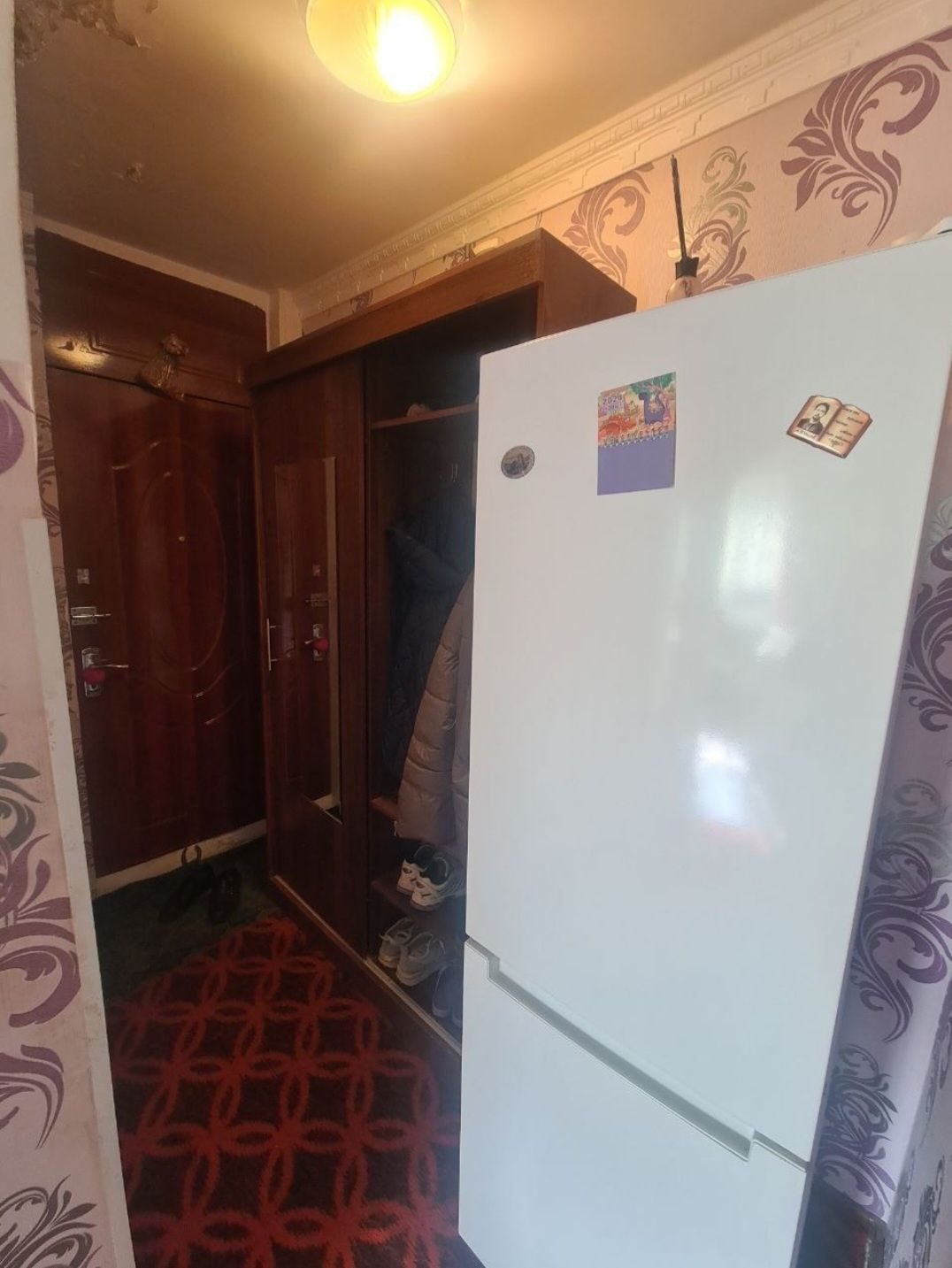 Продам квартиру 2х комнатную ориентировочно кафе Бахор