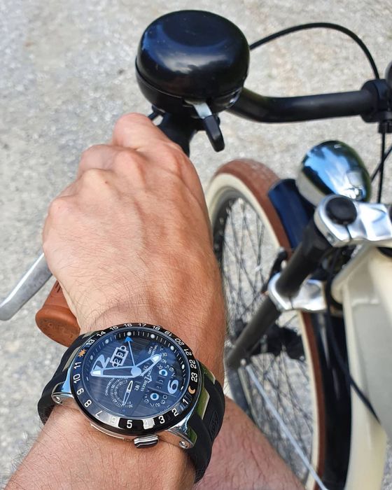 Ulysse Nardin GMT - Perpetual Calendar Black