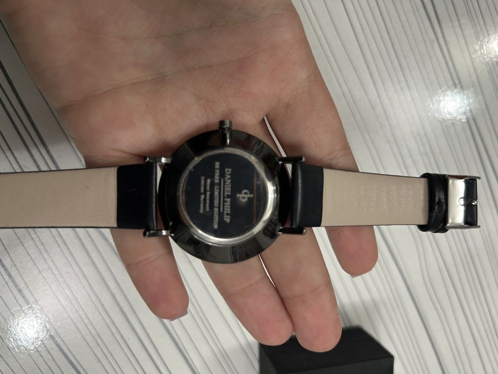 Оригинал часовник Daniel Philip (unisex)