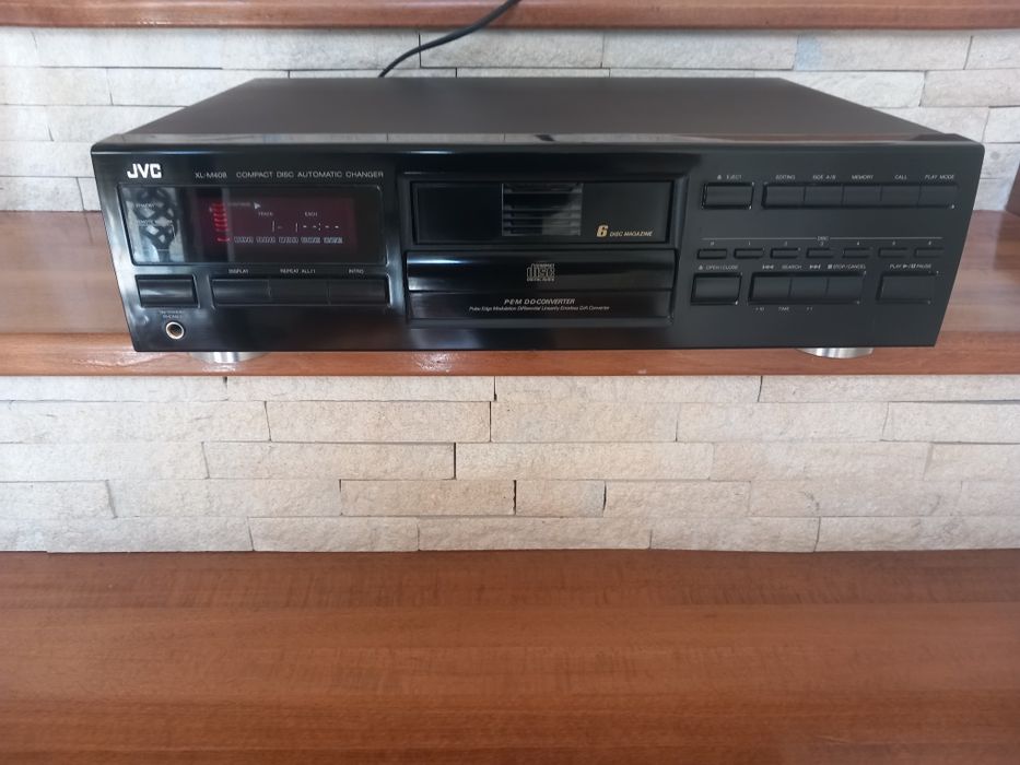 CD JVC XL-M408 cu magazie de Cd