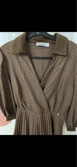 Продам платье благородно коричневого цвета