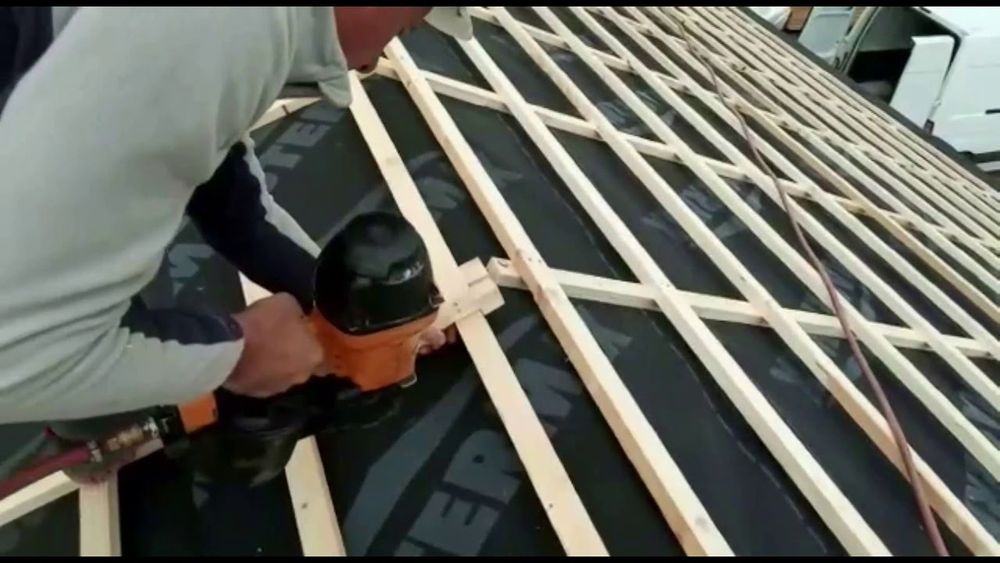 Reparații acoperișuri jgheaburi burlane etc