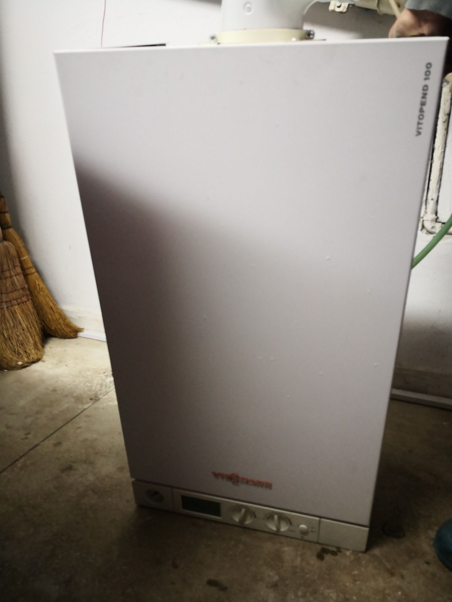 Centrala Viessmann Vitopend 100