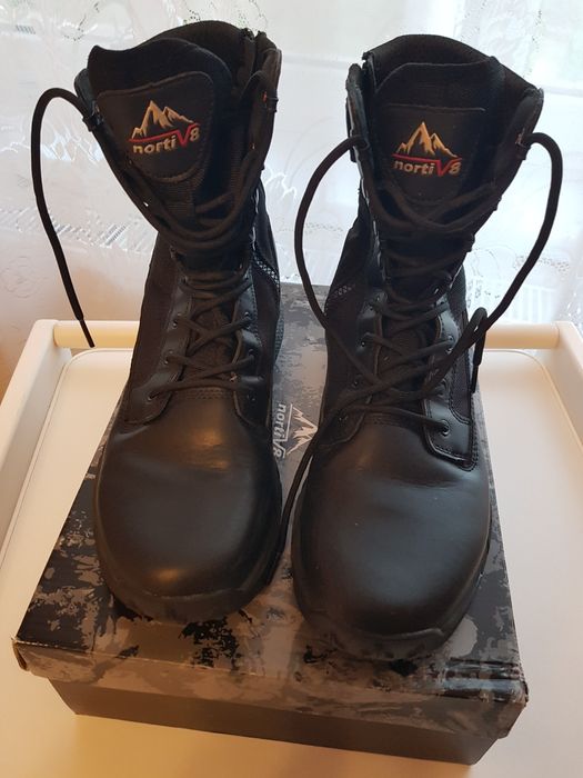 Bocanci militari, mărime 42