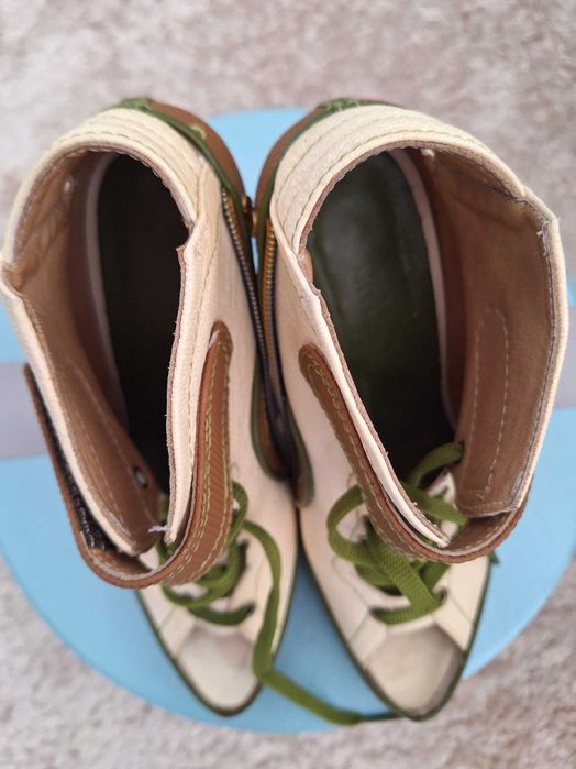 Vand sandale din piele naturala, model deosebit, masura 35