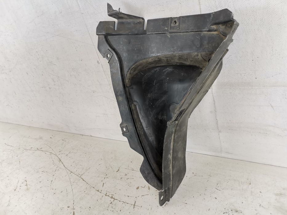 БМВ Серия 5 / BMW Seria 5 F07/F10/F11 [Преден ляв калник/странична бро