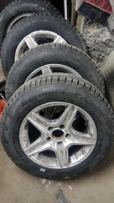 Продам диски/Титанки с шинами новые
