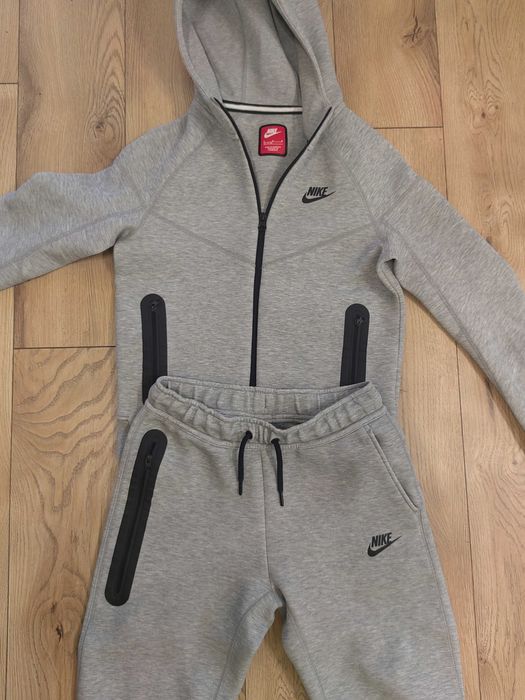 Детски екип Nike Tech Fleece