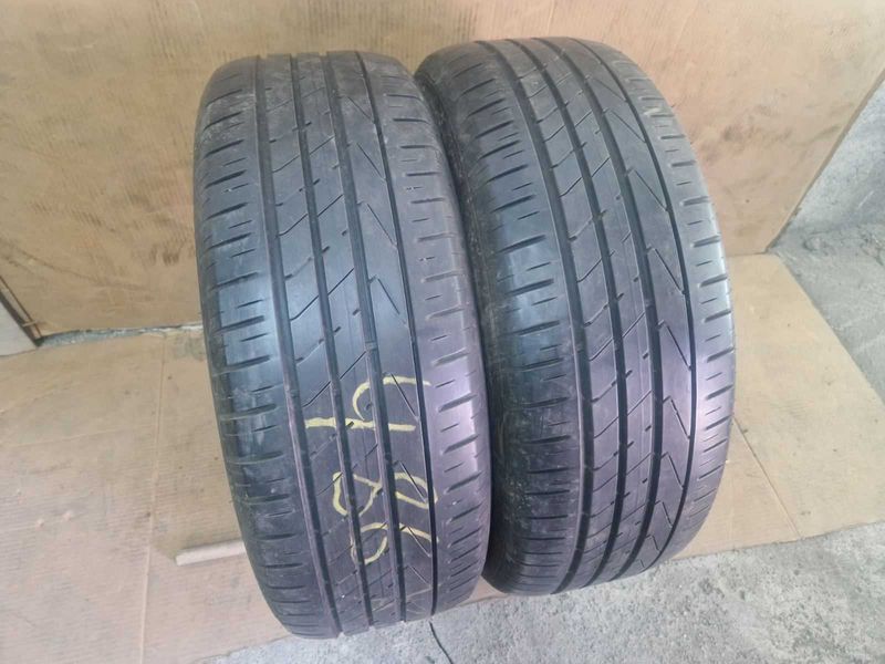 2 Hankook R18 235/60
летни гуми
DOT3817