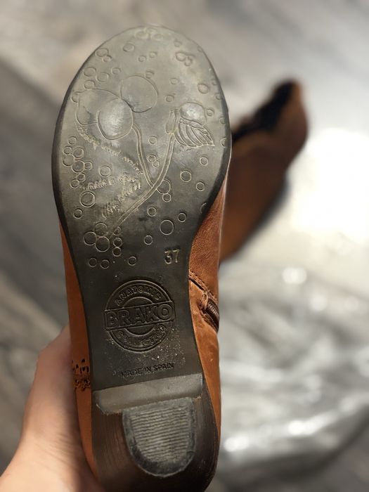 Дамски обувки от естествена кожа