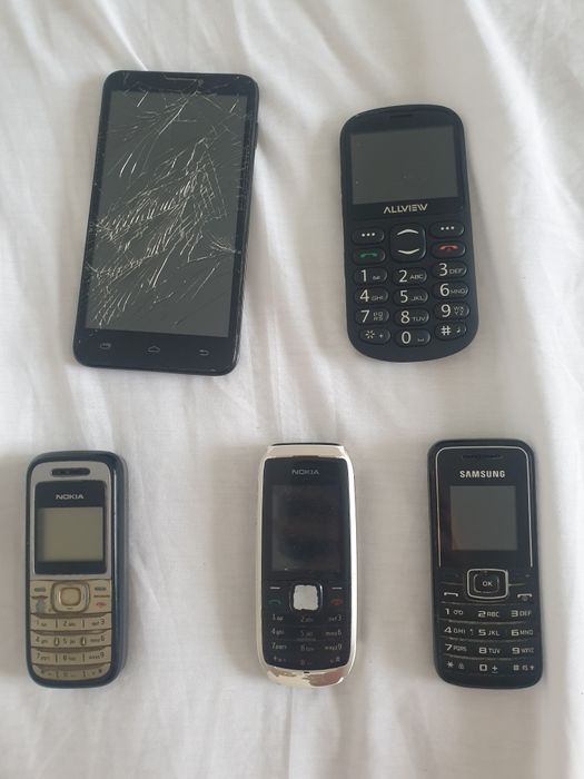 Telefoane mobile (toate 8 la 100 de lei)